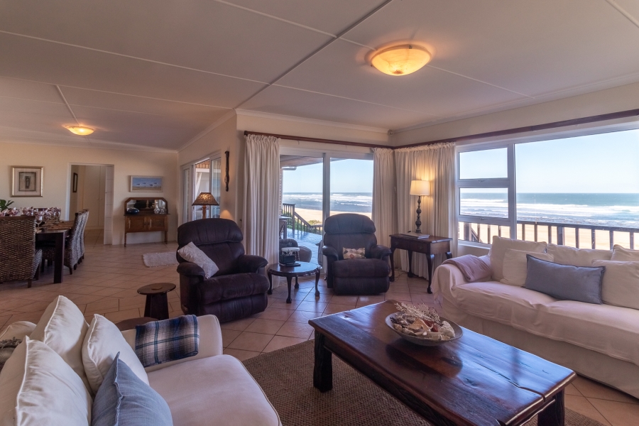 3 Bedroom Property for Sale in Cannon Rocks Eastern Cape